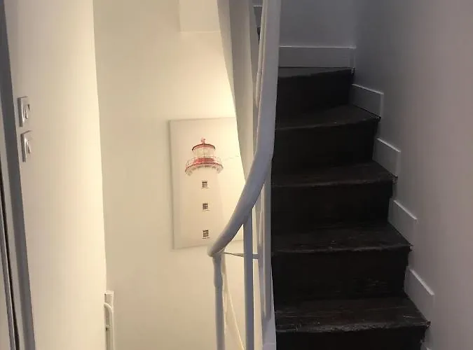 La Plus Petite Maison De Pecheur De Trouville-Sur-Mer